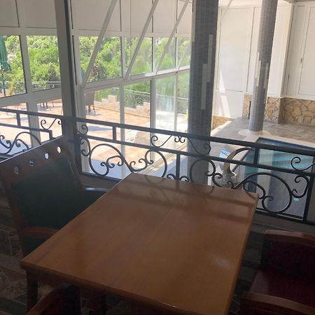 Novalic Hotel دوبرا فوفا المظهر الخارجي الصورة
