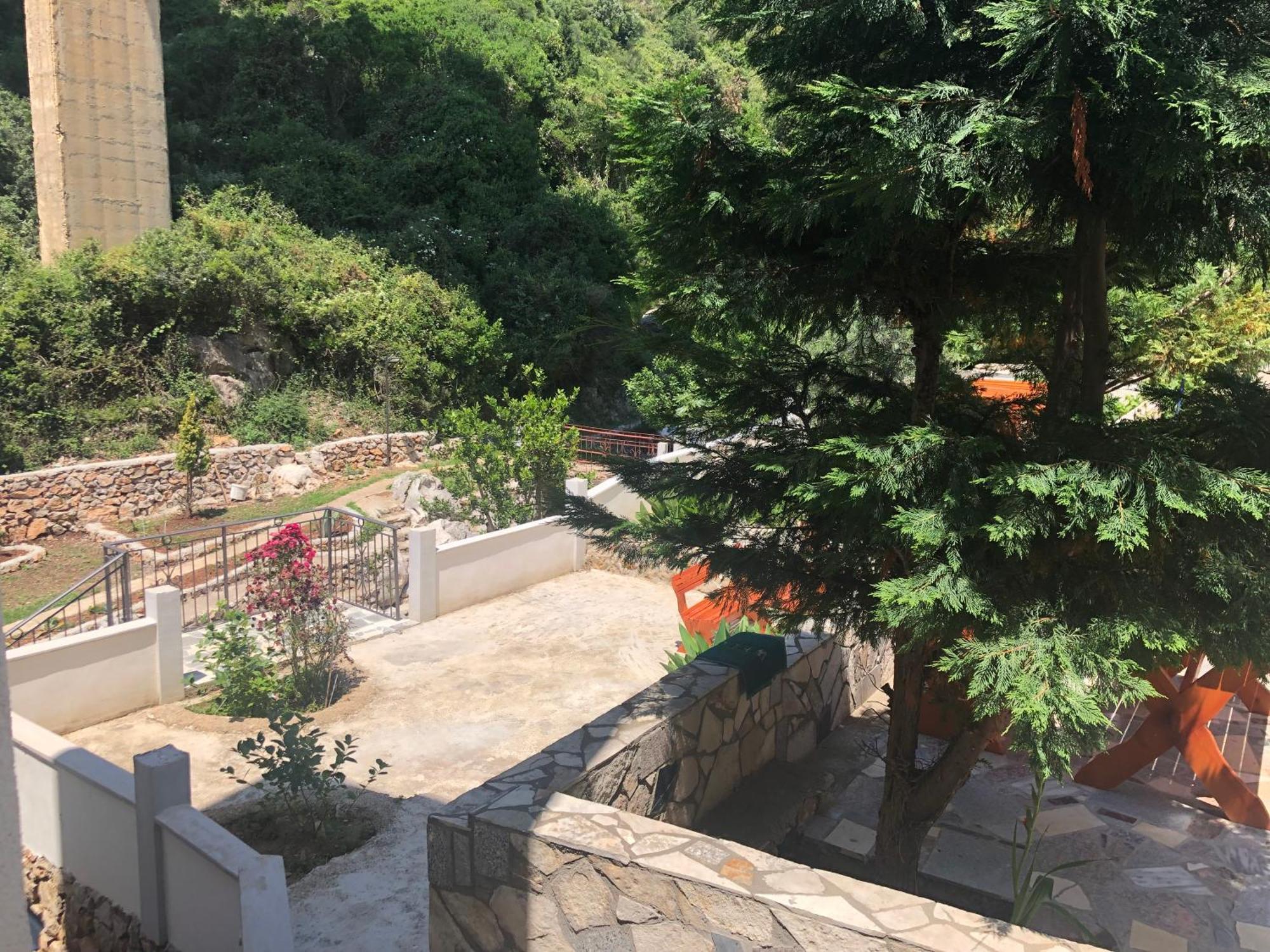 Novalic Hotel دوبرا فوفا المظهر الخارجي الصورة